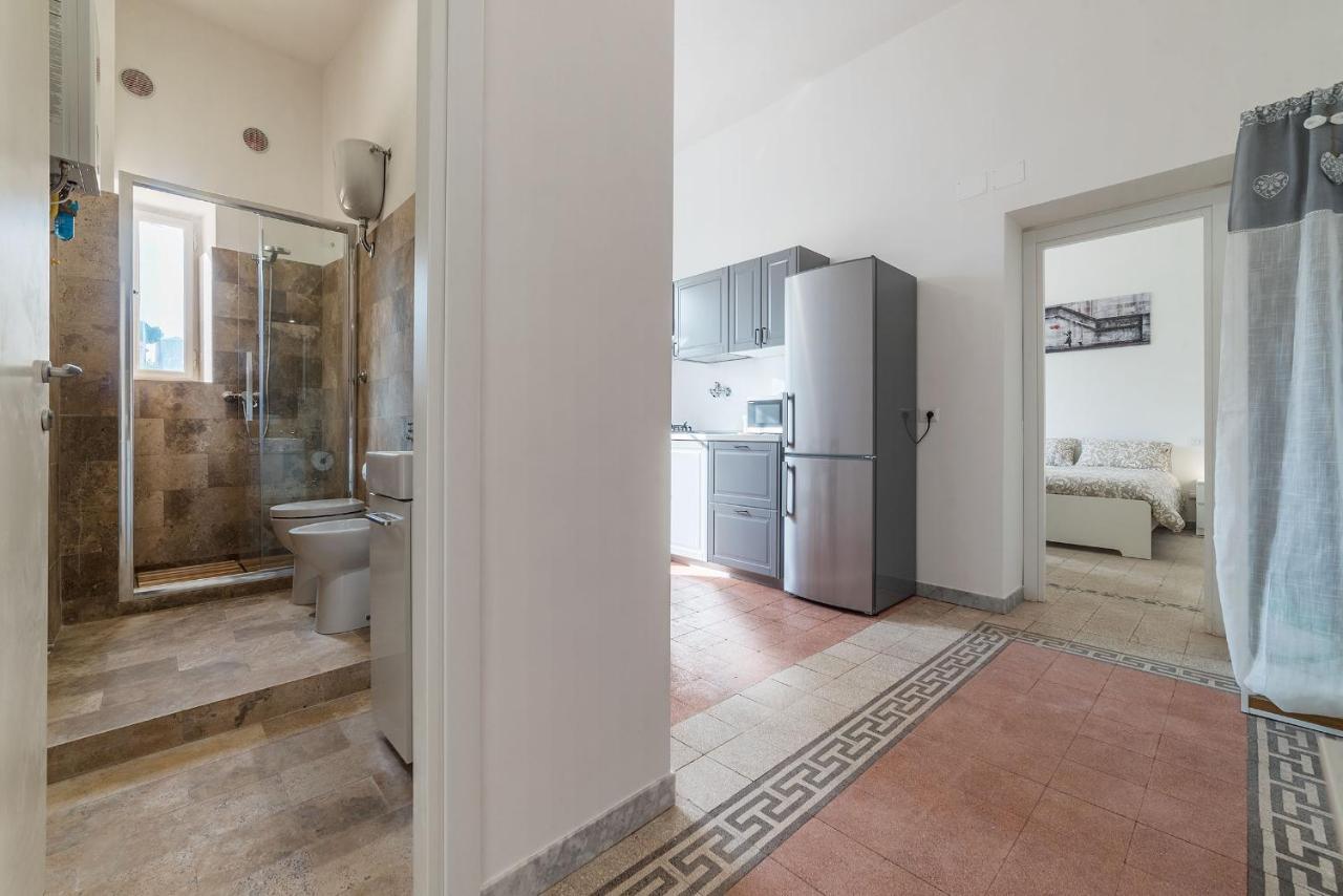 Colosseo & Colle Oppio Cozy Apartment روما المظهر الخارجي الصورة