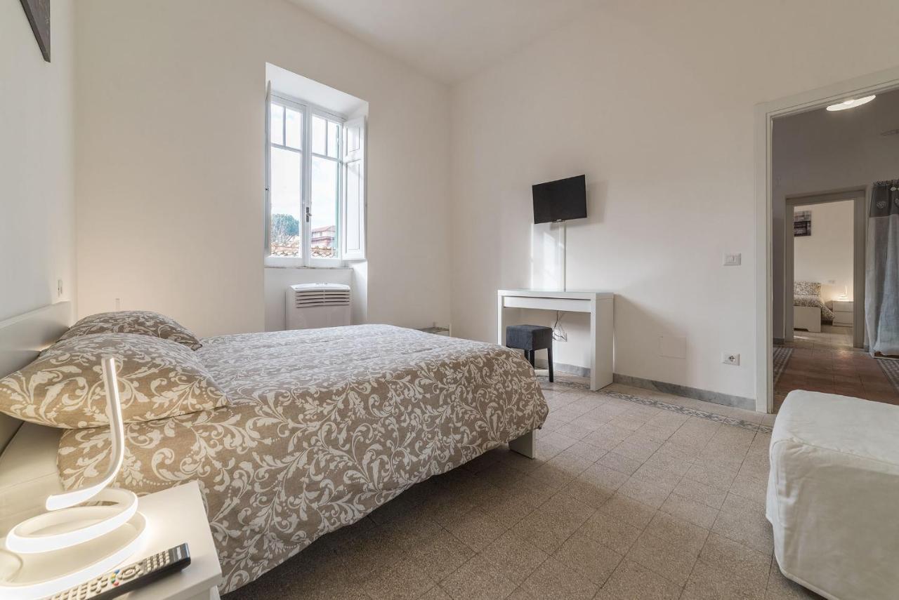 Colosseo & Colle Oppio Cozy Apartment روما المظهر الخارجي الصورة