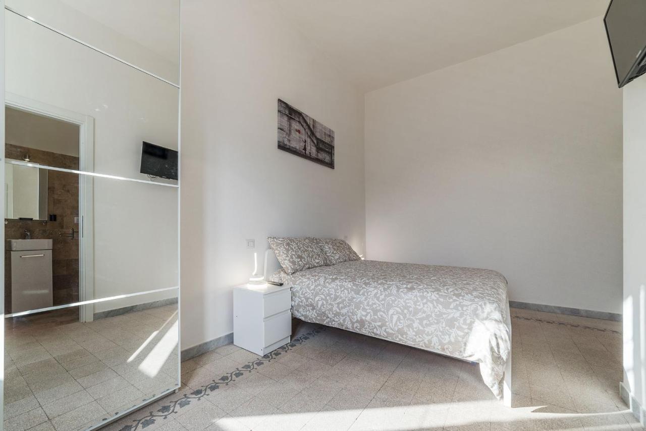 Colosseo & Colle Oppio Cozy Apartment روما المظهر الخارجي الصورة