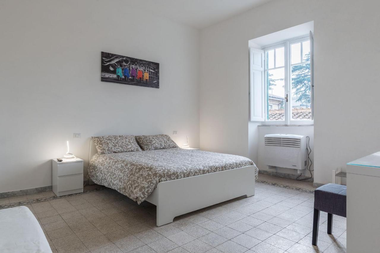 Colosseo & Colle Oppio Cozy Apartment روما المظهر الخارجي الصورة